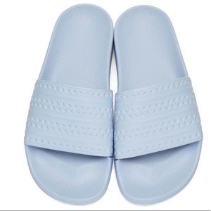 adilette baby blue